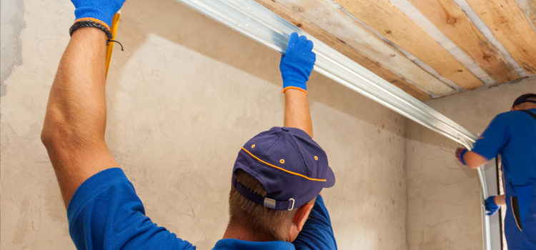 commercial overhead garage door repair in Sarasota Springs